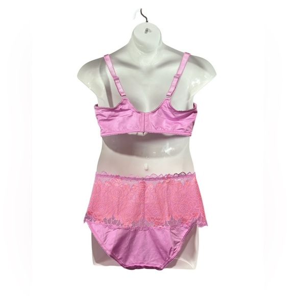 Penningtons, Plus Size Déesse Pink Lace Bra & Panty Set - 42DDD / 2X 🫦 - Picture 6 of 9